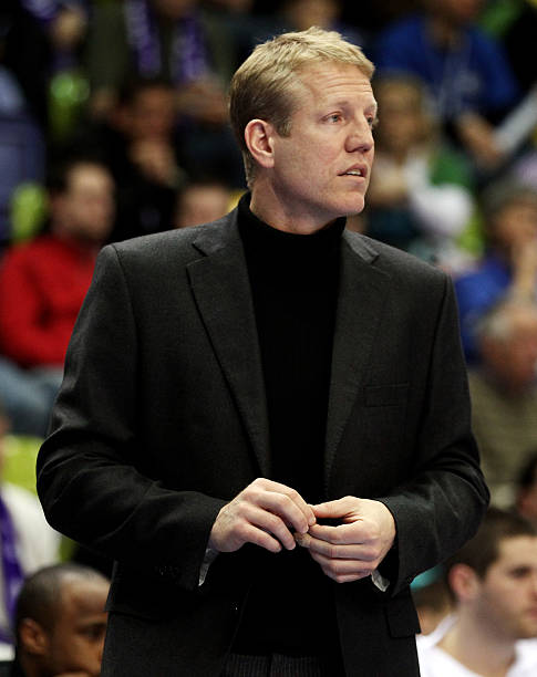 更展现了他 更展现了他