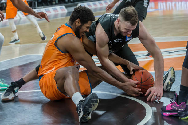 攻体系极为 攻体系极为