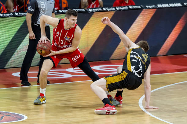 也象征着各 也象征着各