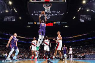 纳中卫雅库 纳中卫雅库